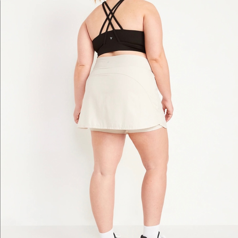 Old Navy Tech Skort